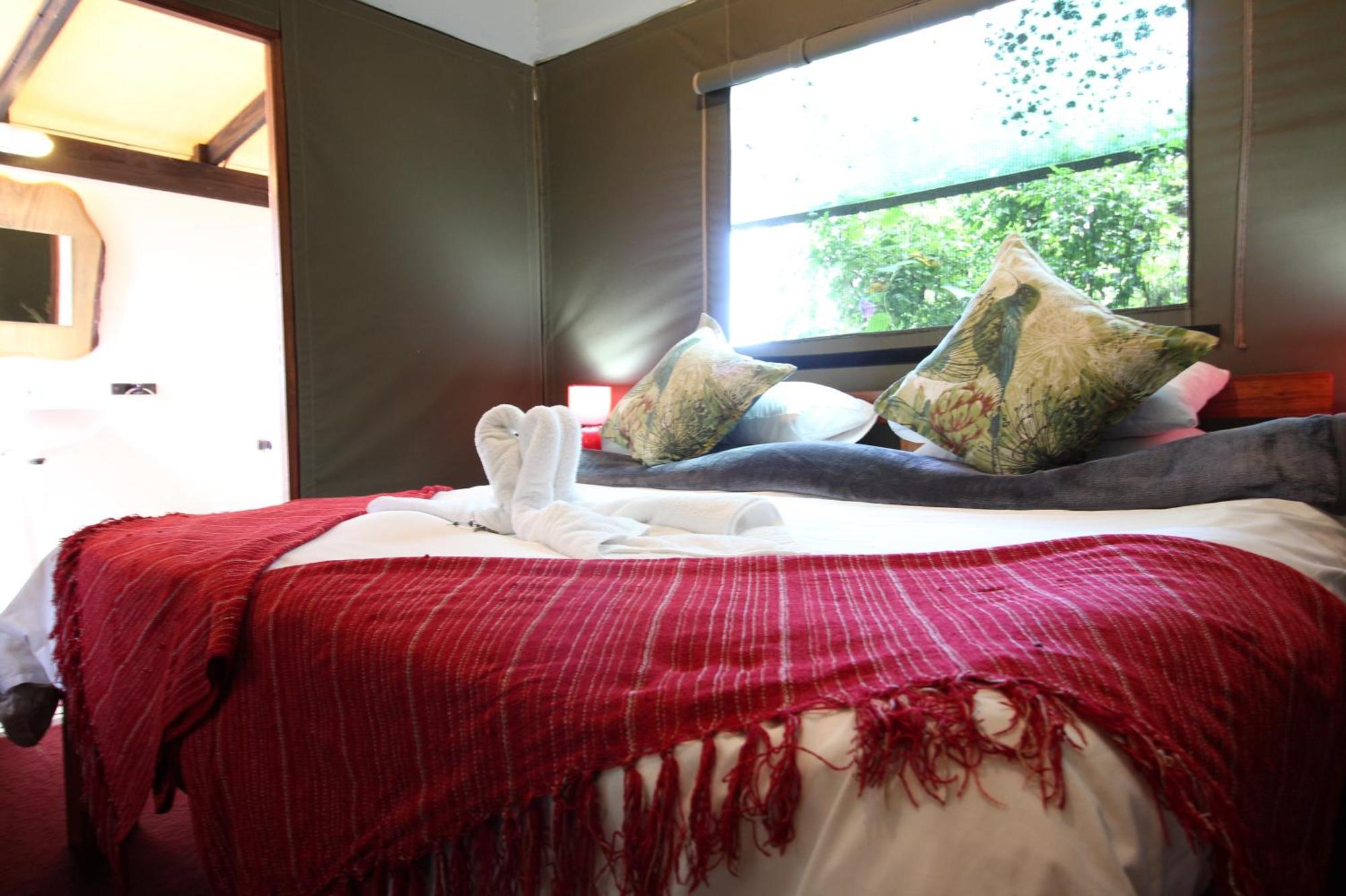 Mali Boutique Lodge & Tube 'N Axe Budget Accommodation Стормсривиер Стая снимка