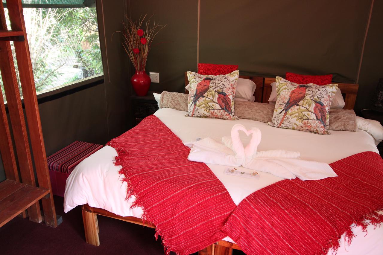 Mali Boutique Lodge & Tube 'N Axe Budget Accommodation Стормсривиер Екстериор снимка